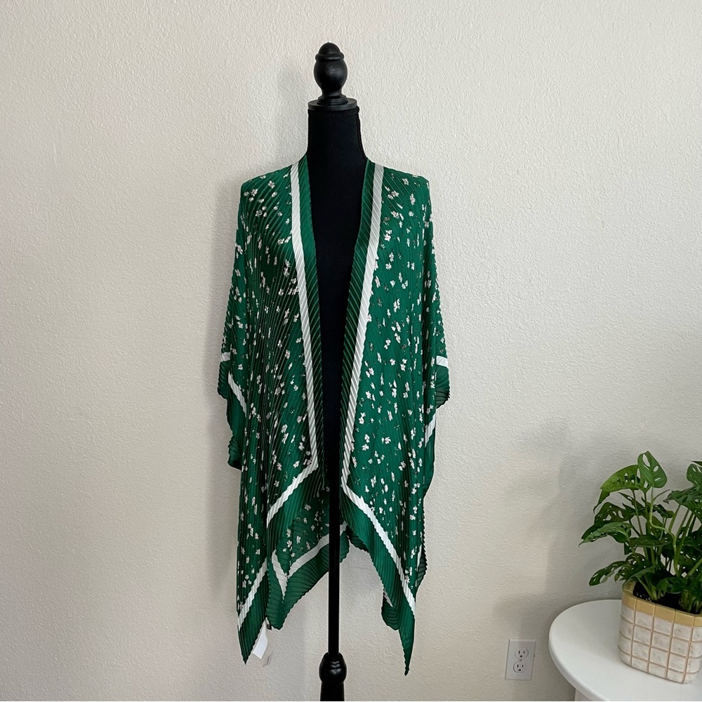 Banana Republic Green Open Front Floral Drape Wrap NWT